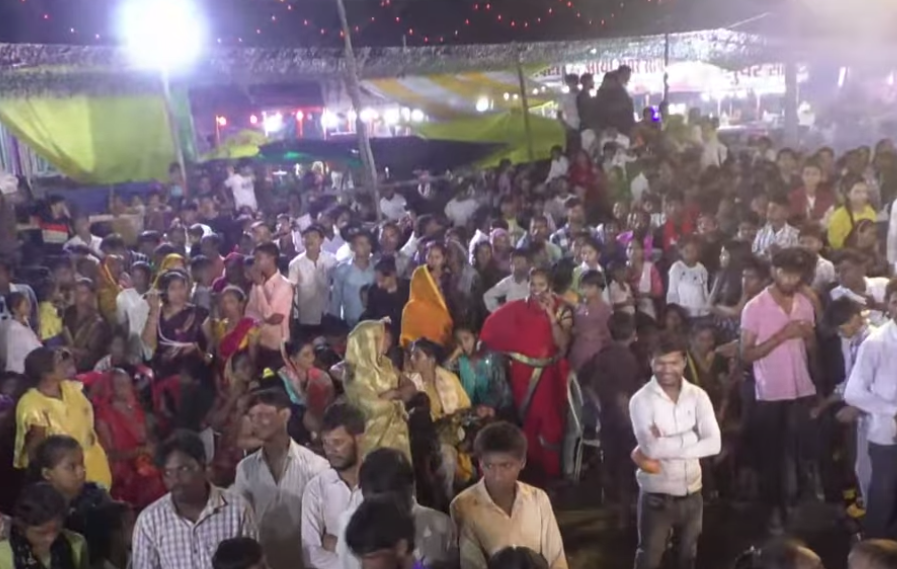 कानपुर देहात: अकबरपुर में 155वीं रामलीला, बारिश के बावजूद उत्साह बरकरार