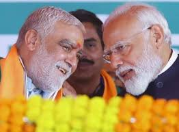 बिहार चुनाव: पहले चरण के मतदान के बाद नेताओं के बयान तेज, अश्विनी चौबे ने महागठबंधन पर साधा निशाना