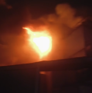 kanpur-dehat-anandeshwar-cold-storage-fire-breaking-news