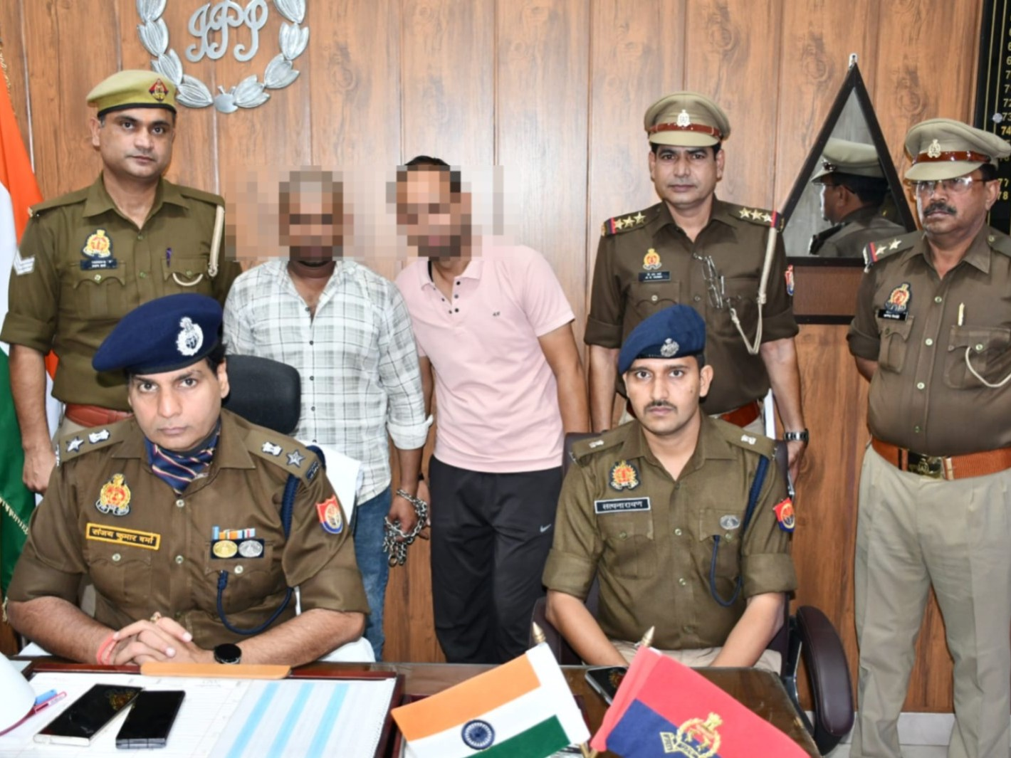 मुजफ्फरनगर में ट्रैफिक पुलिसकर्मी पर हमला, दो आरोपी गिरफ्तार – तीसरे की तलाश जारी