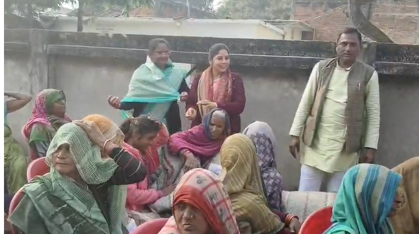 gohand-mein-kambal-vitaran-dm-nirdesh