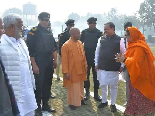 kanpur-mayor-cm-swagat-cabinet-minister-beti-shadi