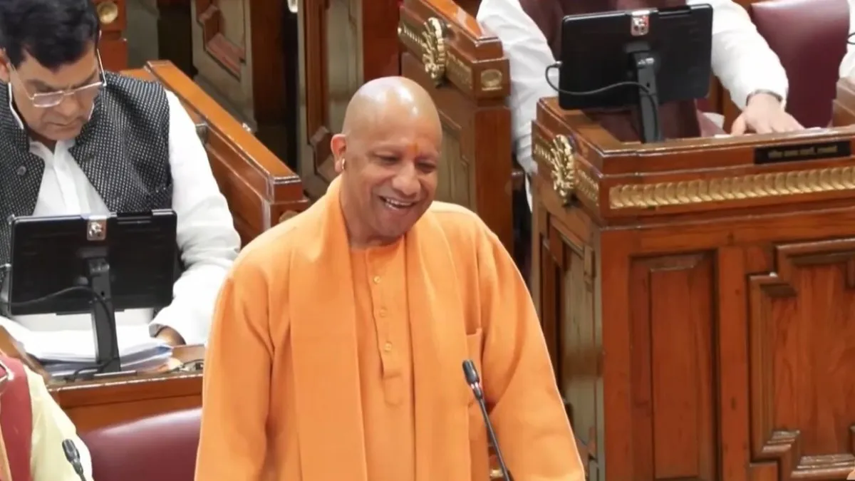 यूपी सरकार का बड़ा फैसला: शिक्षा मित्रों को ₹18,000 और अनुदेशकों को ₹17,000 प्रतिमाह मानदेय